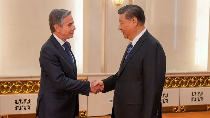 الرئيس الصيني يلتقي بلينكن في بكين ويطرح 3 مبادئ للعلاقات بين البلدين