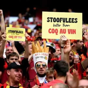 مدرج يورو 2024.. البطاطس البلجيكية أفضل.. ورونالدو الأبرز بين جماهير البرتغال (صور)
