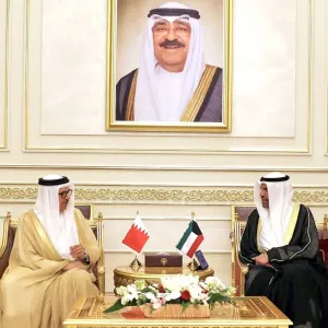 وزيرا خارجية البحرين والكويت يبحثان استعدادات القمة العربية