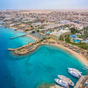 الصحة المصرية توجه بتكثيف الأنشطة الوقائية بالمدن الساحلية خلال إجازات الصيف