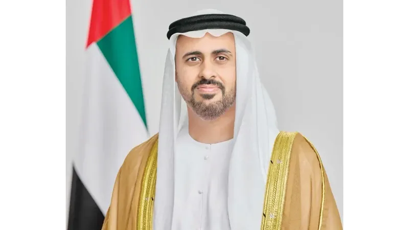 ذياب بن محمد بن زايد: استثمار الكفاءات والمواهب العربية الشابة لدعم اقتصاد المنطقة