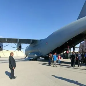 مطار العريش يستقبل طائرة مساعدات بلجيكية لصالح الفلسطنيين بقطاع غزة