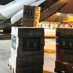 السعودية أرسلت 36 طائرة و5 بواخر و172 شاحنة إغاثية إلى غزة