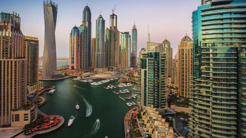الإمارات تتصدر دول الشرق الأوسط في مؤشر تنمية السياحة والسفر