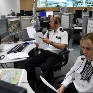 بريطانيا تتهم 3 أشخاص بمساعدة أجهزة استخبارات هونغ كونغ