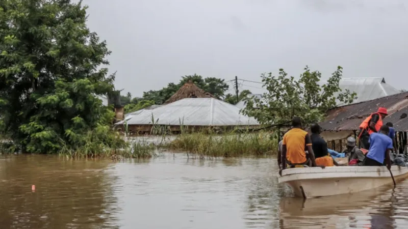 تنزانيا في حالة تأهب مع اقتراب إعصار «هيدايا»