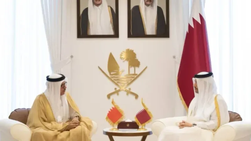 وزيرا خارجية قطر والبحرين يناقشان تطورات الأوضاع في المنطقة