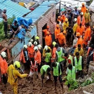 مقتل 10 في انهيار محجر بالهند
