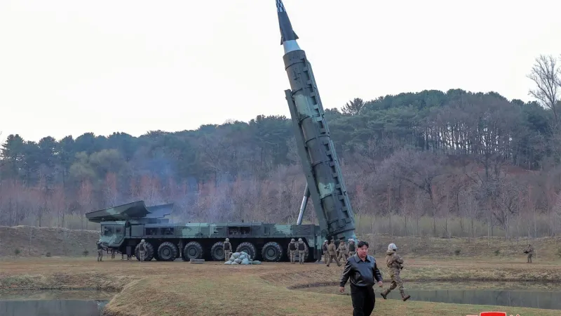 كوريا الشمالية تختبر صواريخ كروز برؤوس حربية «كبيرة للغاية»