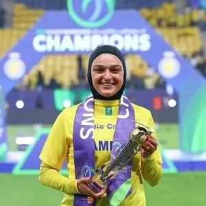 الجزائرية لينا بوساحة أفضل لاعبة للموسم في الدوري السعودي الممتاز