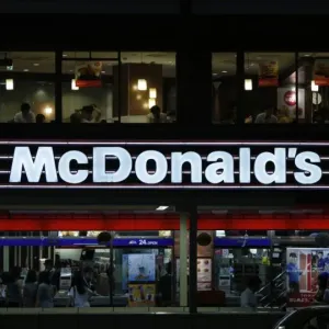 صدام بين «ماكدونالدز» وأصحاب الامتياز بشأن هوامش الربح الضئيلة