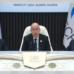 الرئيس الجزائري: الغاز الطبيعي يلعب دوراً أساسياً في تحقيق التنمية المستدامة