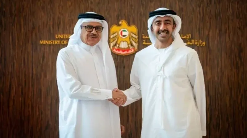 وزير الخارجية يجتمع مع وزير الخارجية بدولة الامارات العربية المتحدة