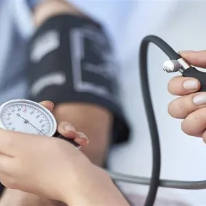 هل السرطان يسبب ارتفاع ضغط الدم؟