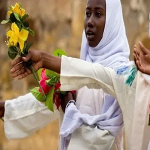 سيراليون تحظر زواج الأطفال في بلد خضعت 83% من إناثه للختان
