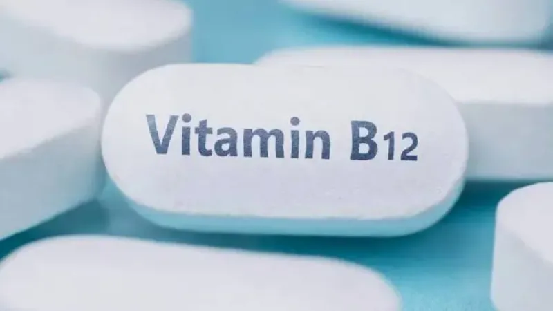 آثار لنقص فيتامين B12