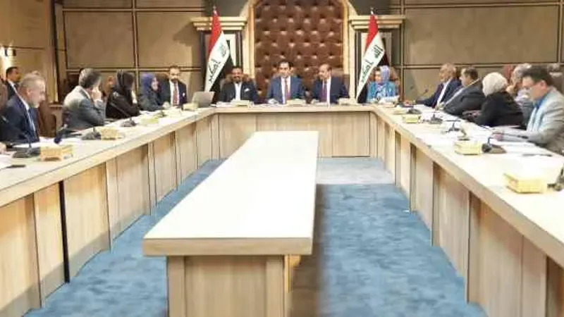 المالية النيابية تعلن استضافة وزيرين لمناقشة الموازنة: سنمررها قبل انتهاء الفصل التشريعي