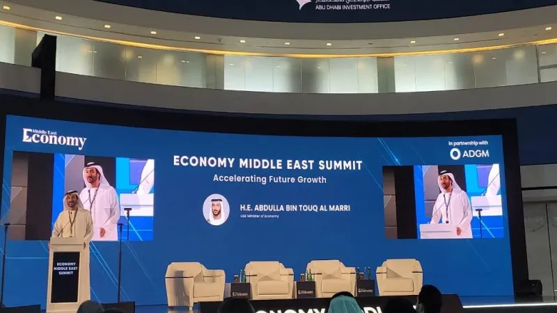 وزيرالاقتصاد الإماراتي :4.7% نموا متوقعا للناتج غير النفطي خلال عامين
