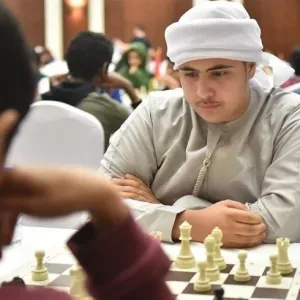 140 مشاركاً في بطولة الإمارات للشطرنج