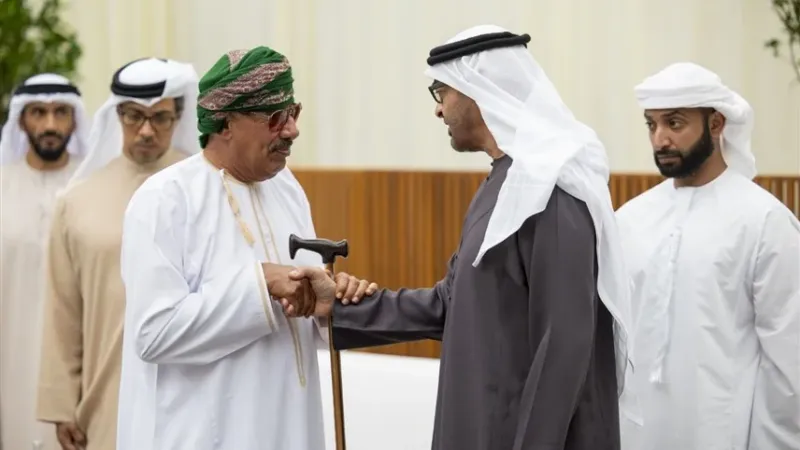 رئيس الدولة يتقبل التعازي في وفاة هزاع بن سلطان بن زايد