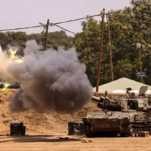 انفجار مدفع في جنود إسرائيليين خلال إطلاقه قذائف نحو غزة