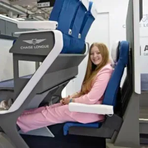 شركة طيران هندية تمنح المسافرات خيار الجلوس بجانب النساء على الطائرة