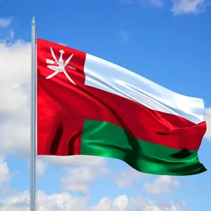 سلطنة عمان تعلن استعدادها لتقديم الدعم في حادث سقوط مروحية الرئيس الإيراني