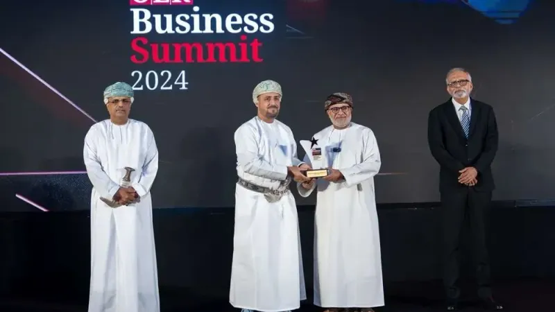 بنك عمان العربي يحصد جائزتين في مجال الأعمال والموارد البشرية
