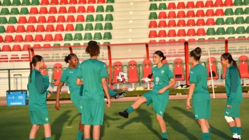 المنتخب الوطني النسوي لأقل من 17 سنة يواصل استعداداته للقاء الجزائر