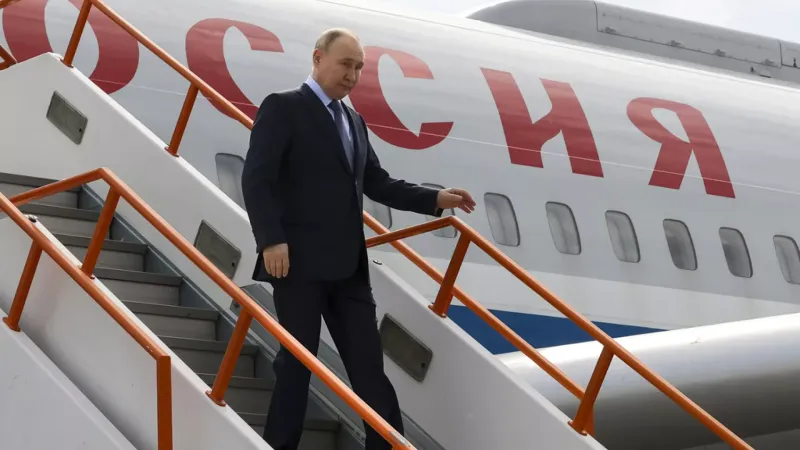 بوتين يصل إلى ياكوتسك قبل رحلته إلى كوريا الشمالية