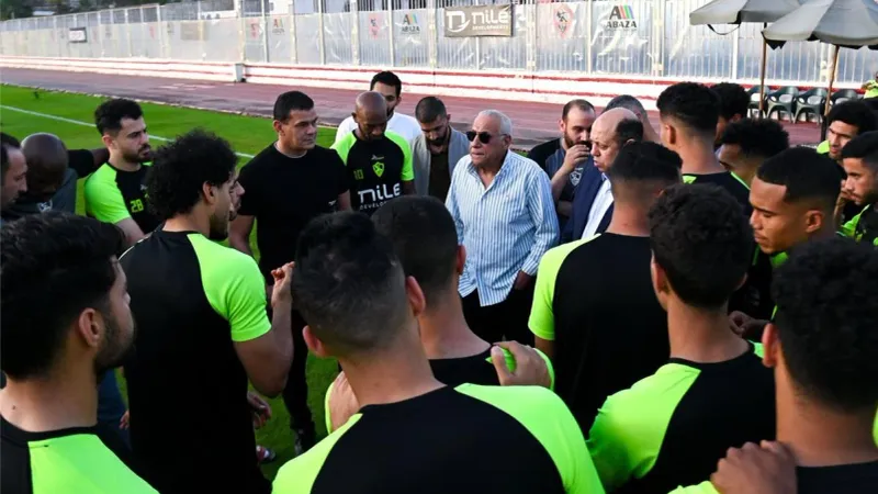 تفاصيل جلسة حسين لبيب مع لاعبي وجهاز الزمالك بعد الفوز على الأهلي