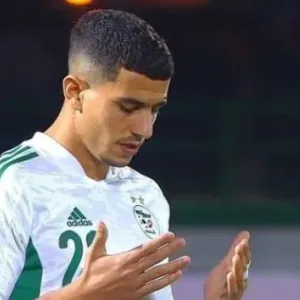 تقارير اعلامية فرنسية : اعتقال اللاعب الدولي الجزائري يوسف عطال في فرنسا على خلفية دعمه فلسطين