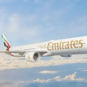 طيران الإمارات تُسير 10 رحلات إضافية إلى جدة والمدينة المنورة