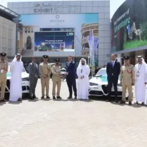 شرطة دبي تضم سيارتي «ألفا روميو» إلى أسطول دورياتها الفارهة