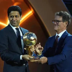 الخليفي يفوز بجائزة الريادة في كرة القدم خلال حفل توزيع جوائز كافد جلوب سوكر الأوروبية