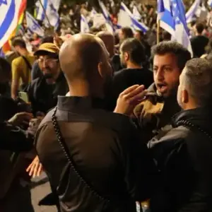 مظاهرات ضد الحكومة أمام الكنيست ولبيد: نتنياهو لا يصلح للحكم