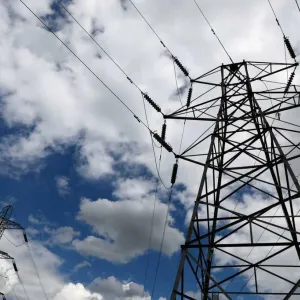 "القابضة للكهرباء" المصرية تسددد 17.7 مليار جنيه قروضاً خلال عام