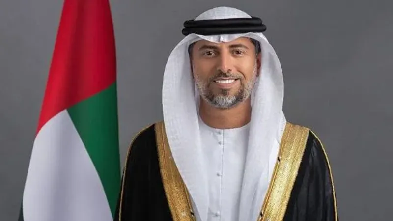 سهيل المزروعي: الإمارات رائدة عالمياً في تطوير البنية التحتية