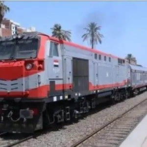 قطار أسوان القاهرة يدهس شابا في سوهاج