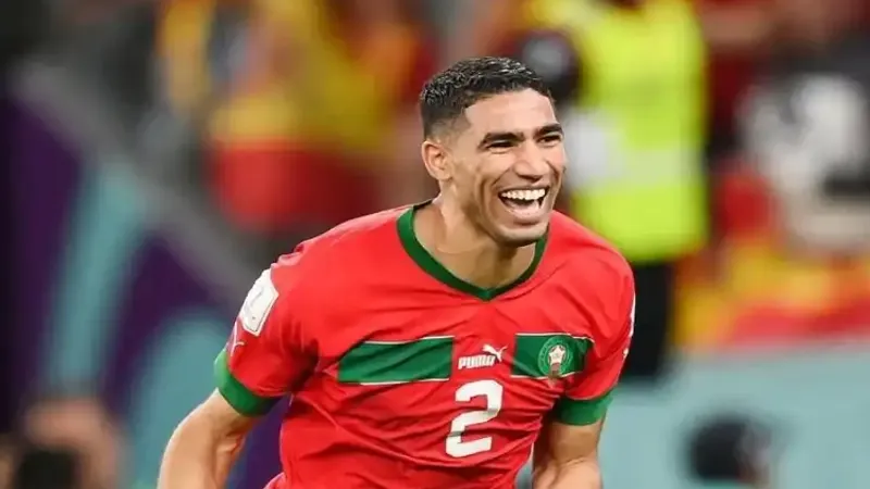 حسم قرار مشاركة أشرف حكيمي مع المنتخب المغربي بالأولمبياد