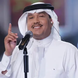 بالفيديو.. محمد عبده يطمئن جمهوره على صحته
