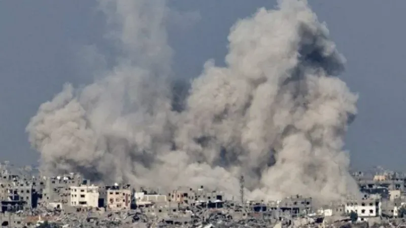 8 شهداء وعشرات الجرحى في قصف إسرائيلي على وسط غزة