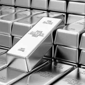 أسعار الفضة تصل إلى أعلى مستوياتها منذ عام 2013