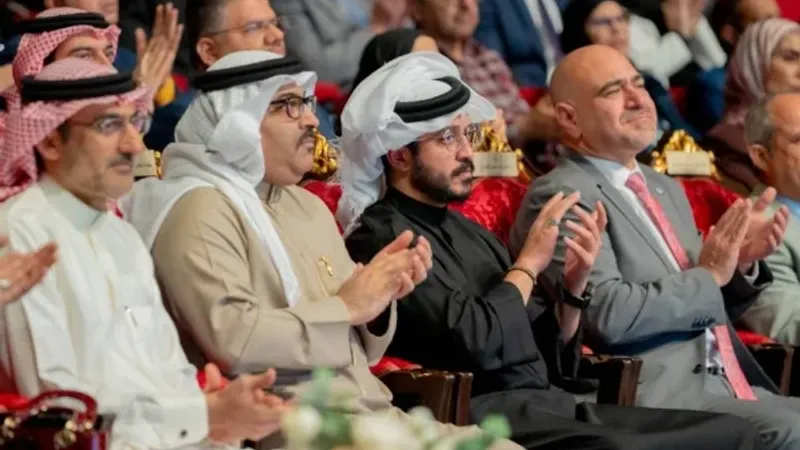 وزير التربية والتعليم يشيد بدور جائزة خالد بن حمد في اكتشاف قدرات الشباب الابتكارية
