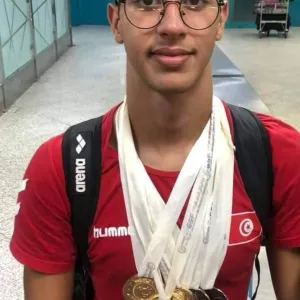 احمد الجوّادي يُتوّج بذهبية سباق 400 متر في بطولة فرنسا للسباحة 2024