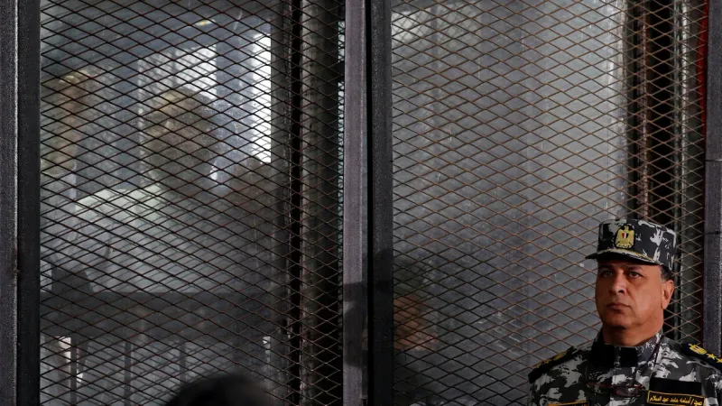 "الإعدام" يتسبب في خلاف حاد بين الحكومة المصرية والبرلمان