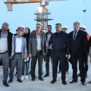 بلعريبي يتفقد مشروع مقر وزارة السكن الجديد