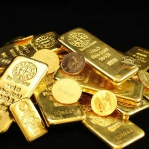 ارتفاع الذهب عالميا وسط ترقب المستثمرين لسياسة الفائدة