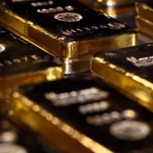 الذهب يسجل مكاسب أسبوعية وسط تباطؤ التضخم في الولايات المتحدة