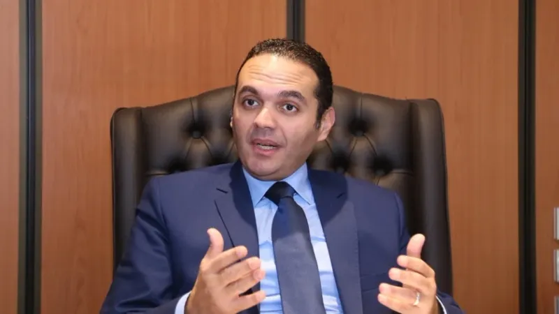 خبير اقتصادي: رفع «فيتش» تصنيف مصر الائتماني يفتح آفاقا استثمارية جديدة